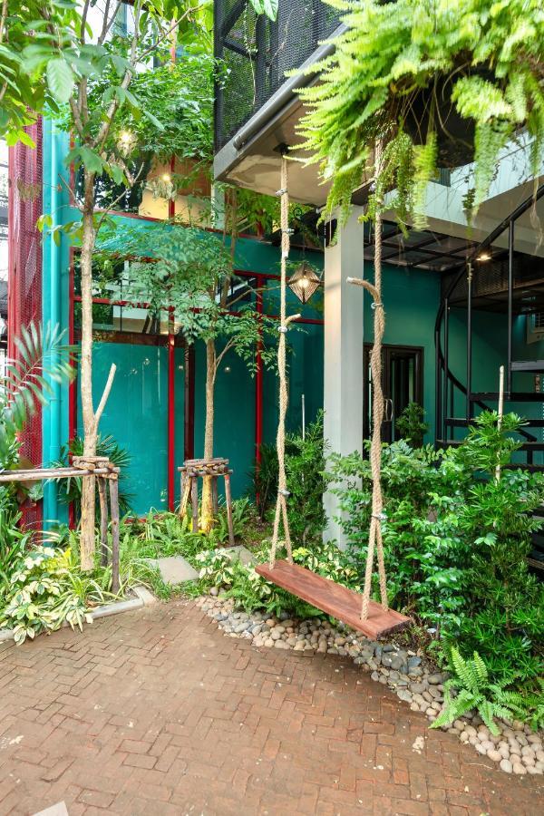 Red Door Heritage Hotel Bangkok Buitenkant foto