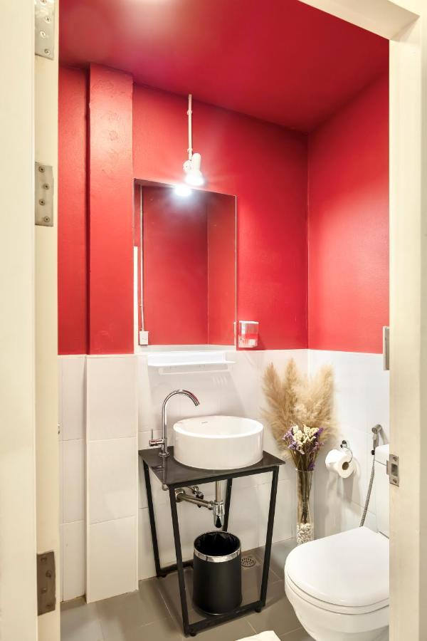 Red Door Heritage Hotel Bangkok Buitenkant foto